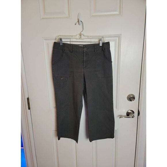 Dockers Cargo Pants  - Picture 1 of 4